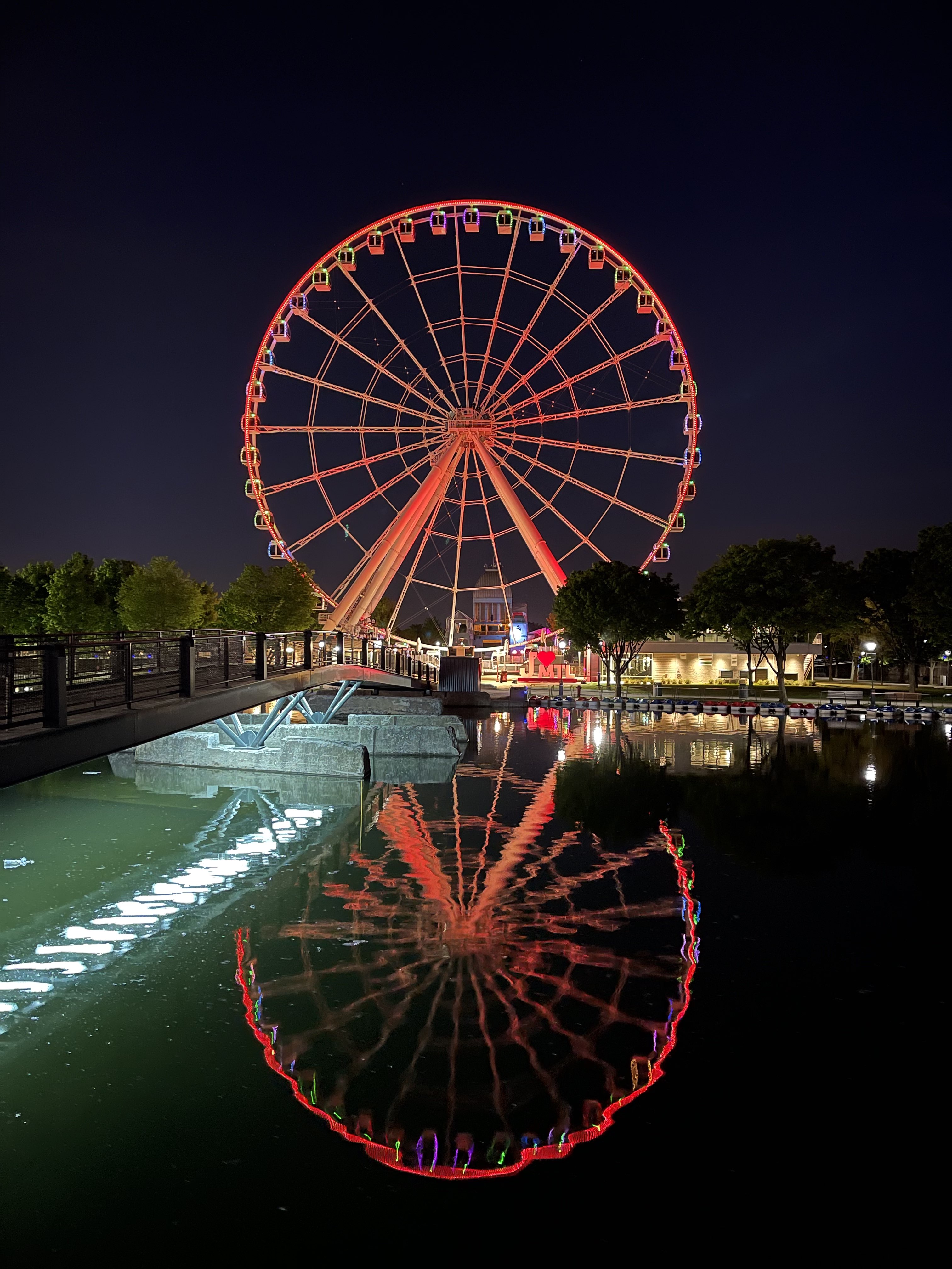 Picture of Montreal, Canada at night (Ferris wheel)